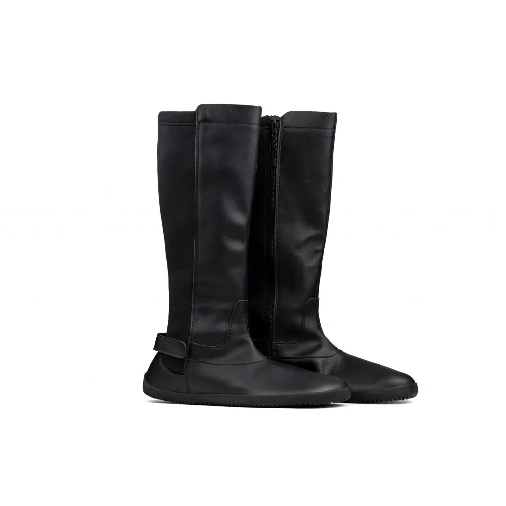 Ahinsa boots black with fur