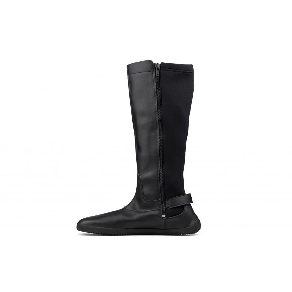 Ahinsa boots black with fur