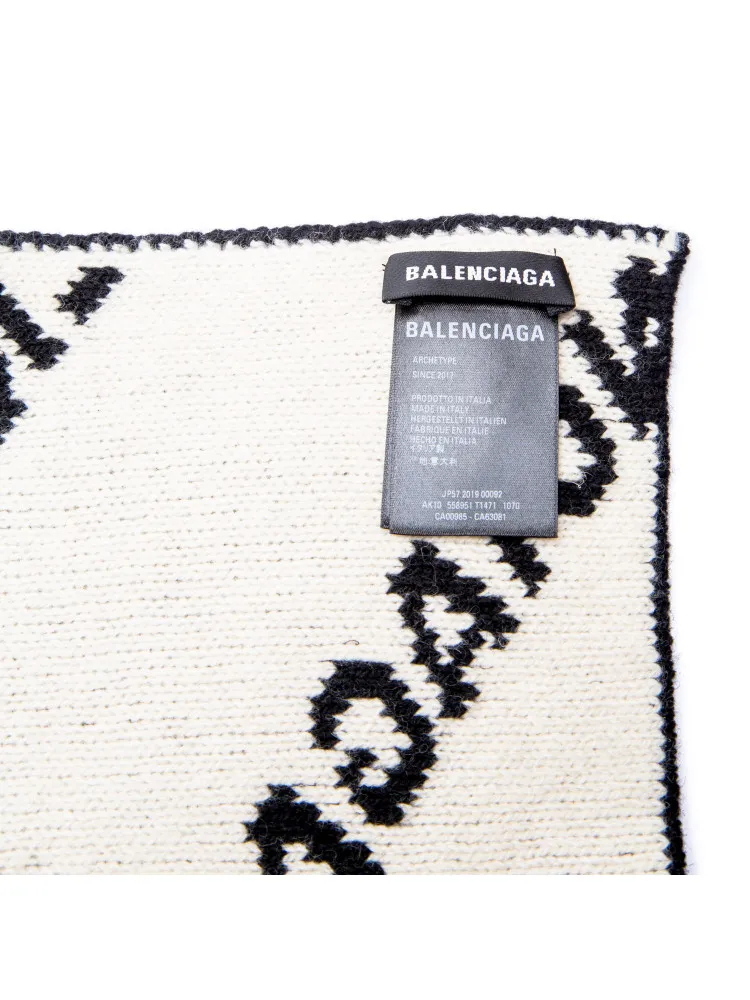 Balenciaga Scarf | Credomen