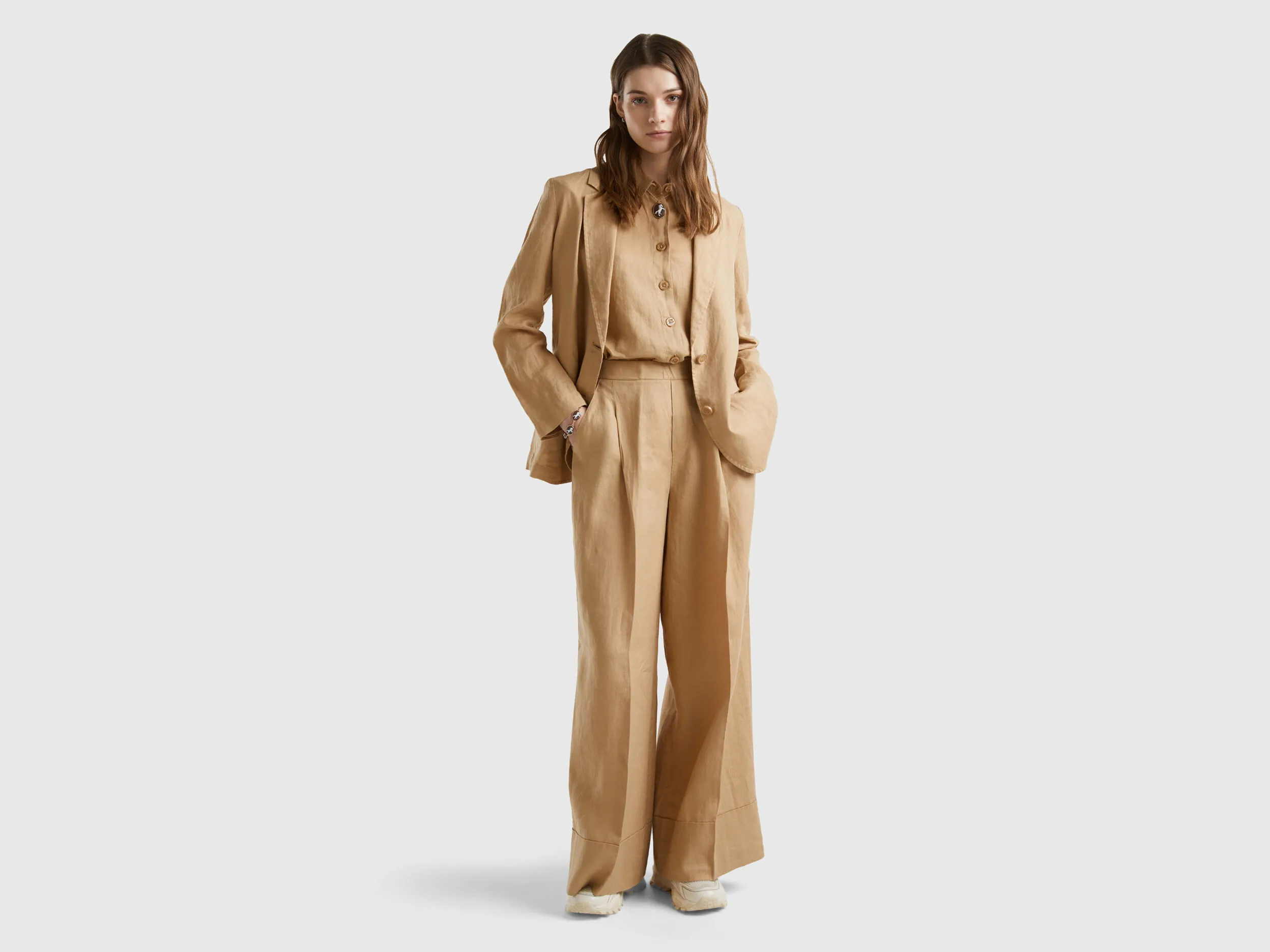 Blazer in pure linen - Camel | Benetton