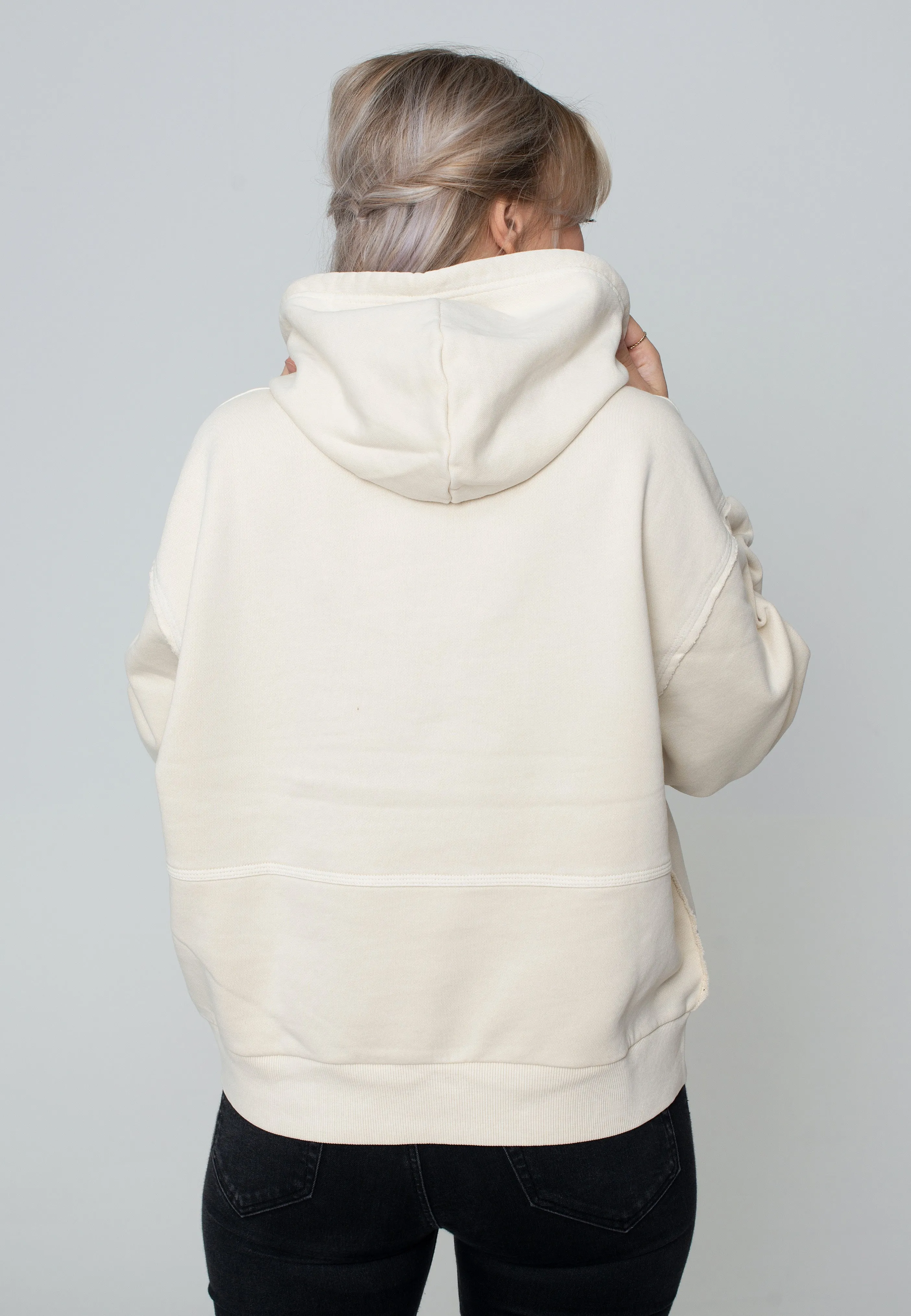 Carhartt WIP - W' Hooded Tacoma Garment Dyed Natural - Hoodie