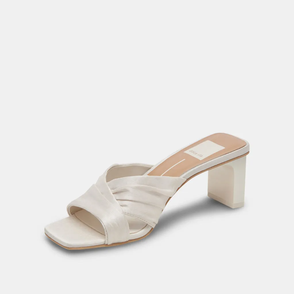 CARLAN HEELS OFF WHITE SILK– Dolce Vita 6940005400642