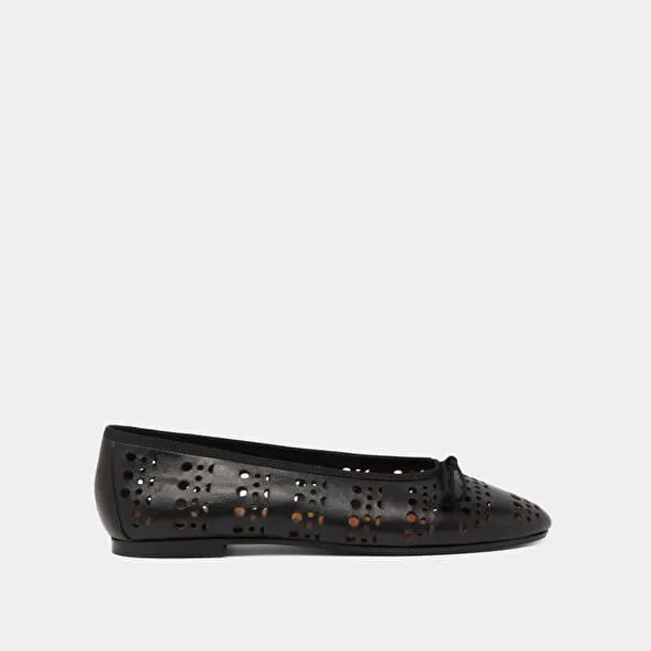 Cut-out ballet flats in black leather