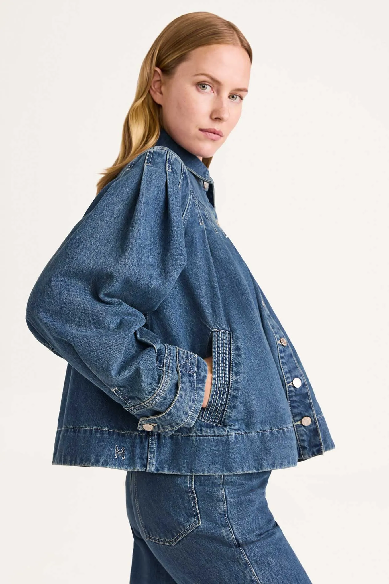 Easton Denim Jacket in Mid-Blue Wash