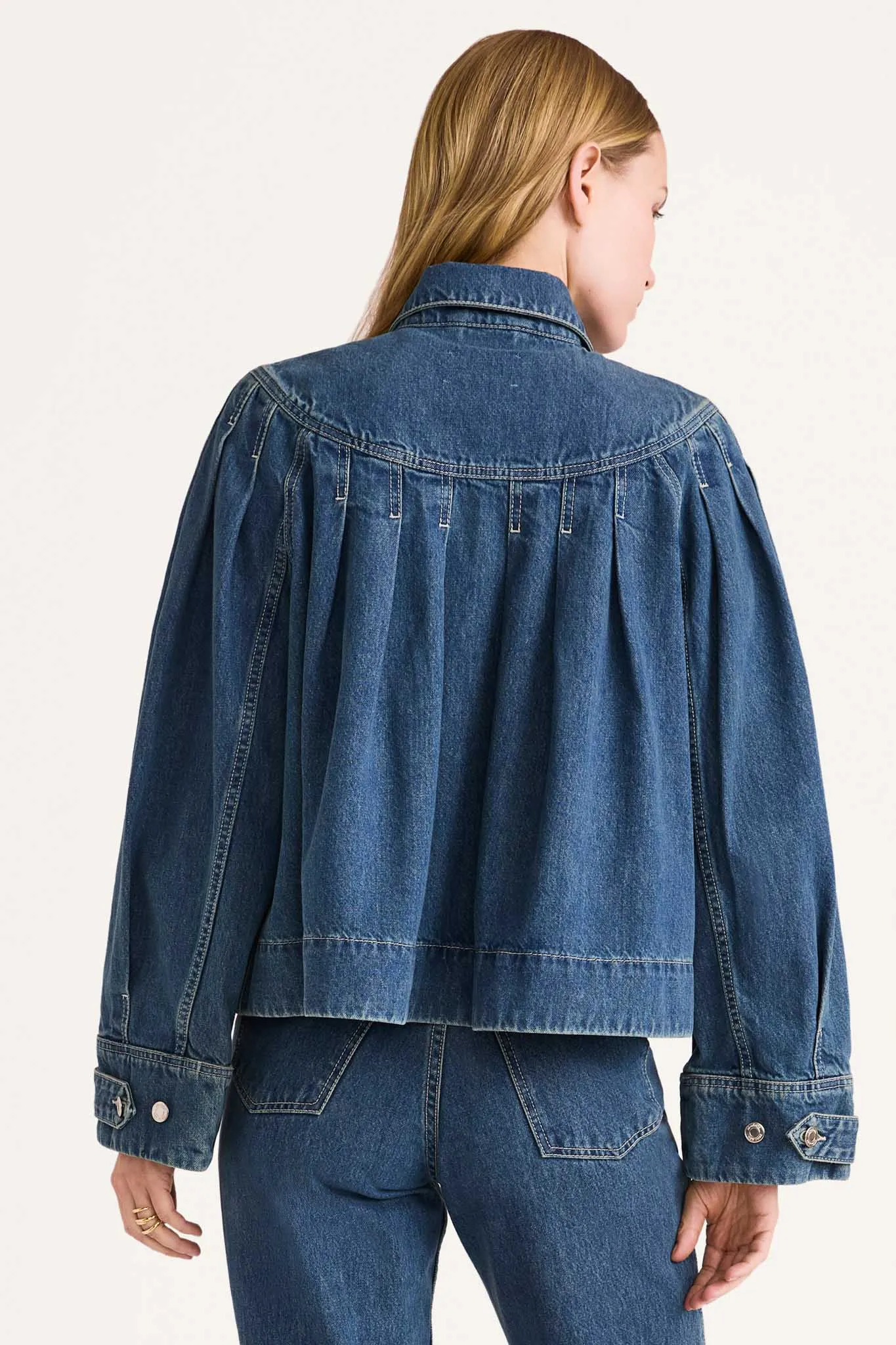 Easton Denim Jacket in Mid-Blue Wash