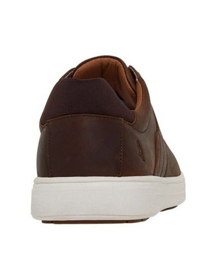 Gravity Wild Sneaker in Brown