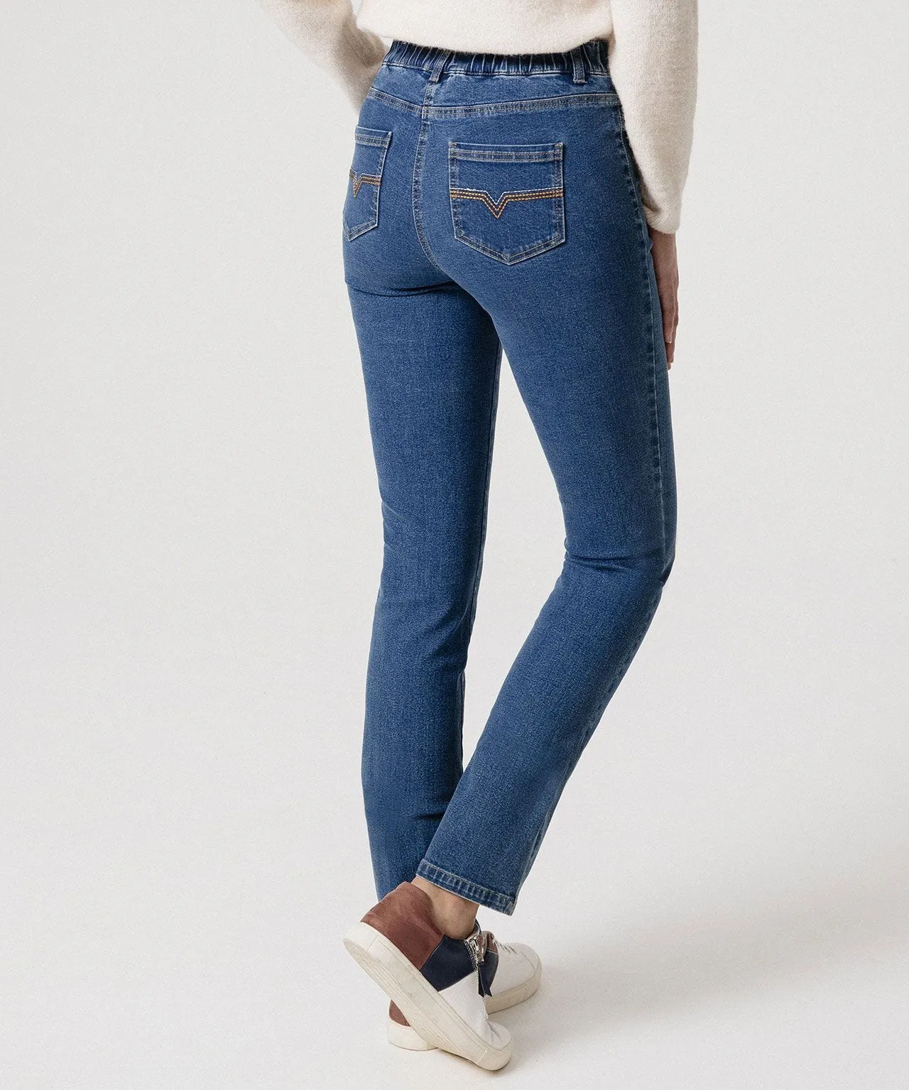 Ladies Denim Pull-On Jeans