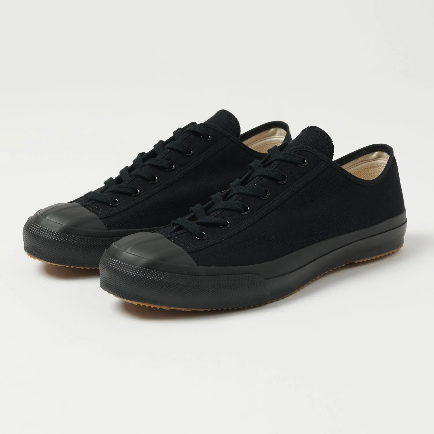 Moonstar Gym Classic Canvas/Rubber Sneaker - Black