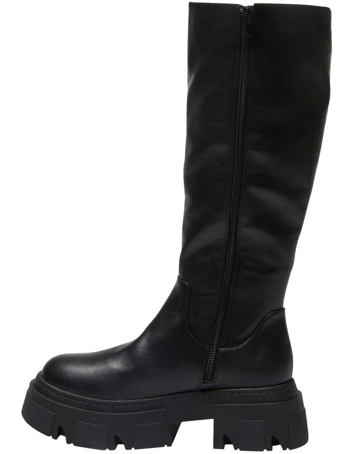 Rapture Boots in Black