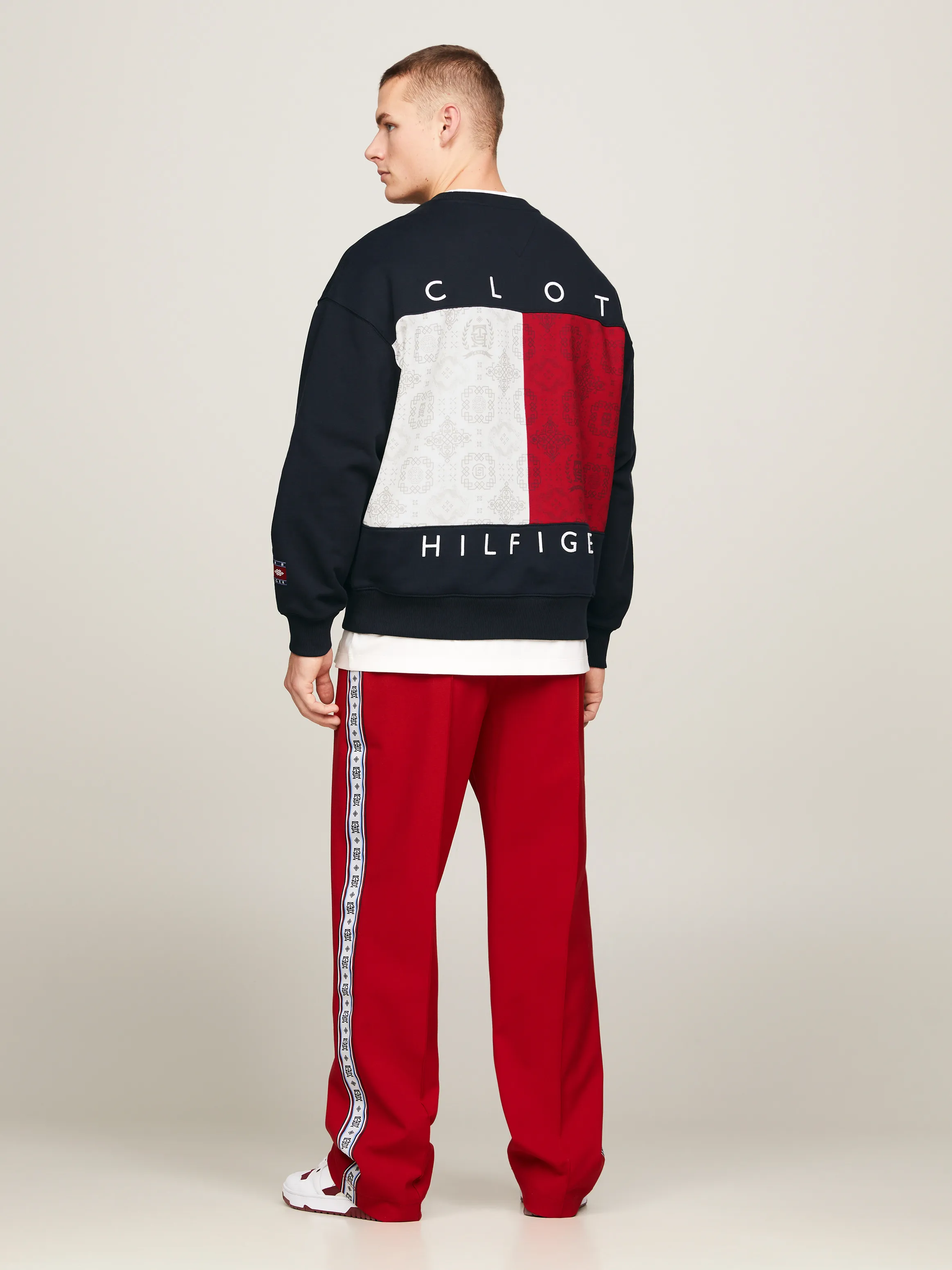 Tommy x CLOT Dual Gender Back Logo Flag Sweatshirt | Sweatshirts & Hoodies | Tommy Hilfiger