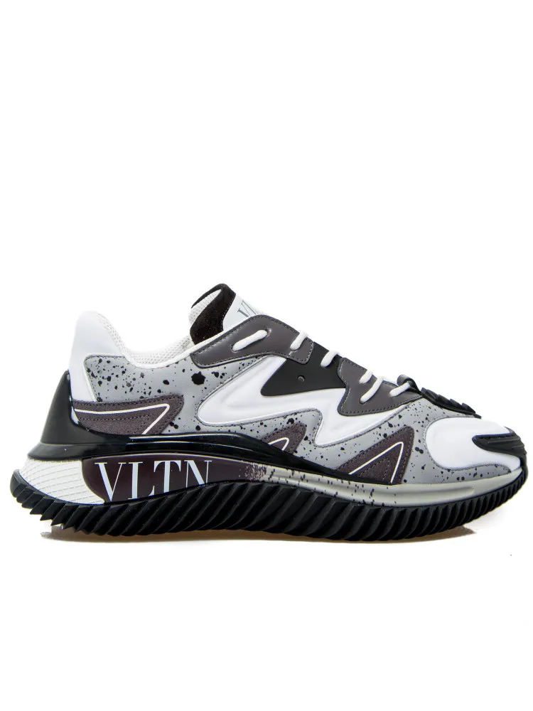 Valentino Wade Runner Sneaker | Credomen