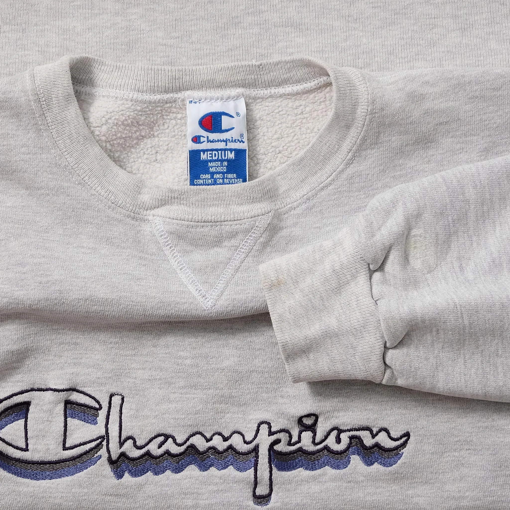 Women's Champion Sweater Small